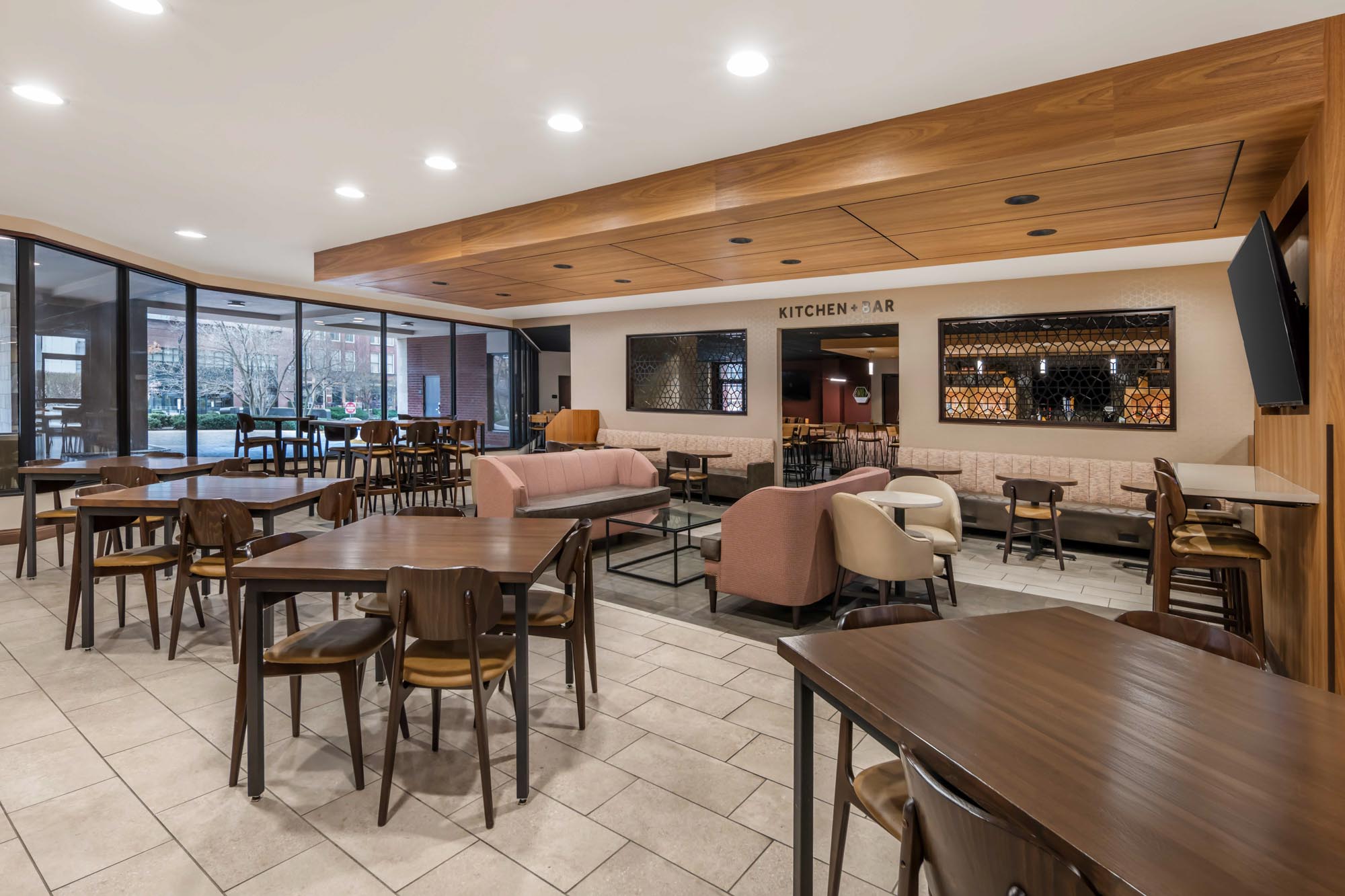 Drury Plaza Hotel Columbus Downtown - Dining Area
