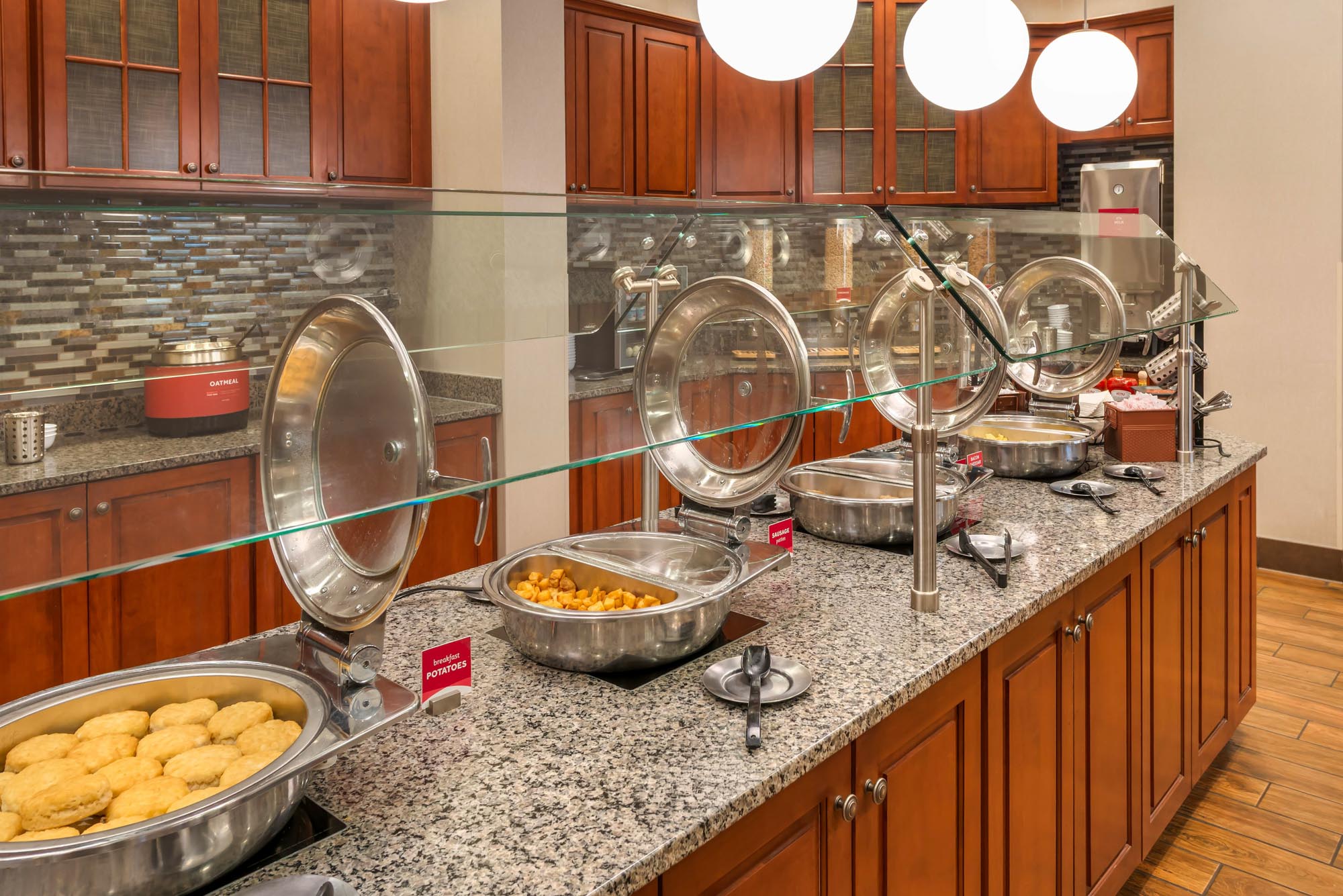 Drury Plaza Hotel Colorado Springs Near the Air Force Academy - Dining Area
