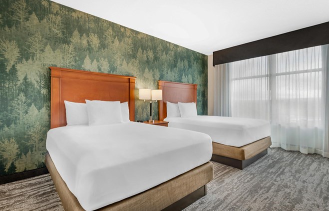 Drury Plaza Hotel Colorado Springs Near the Air Force Academy - 2 Queen Bed Suite