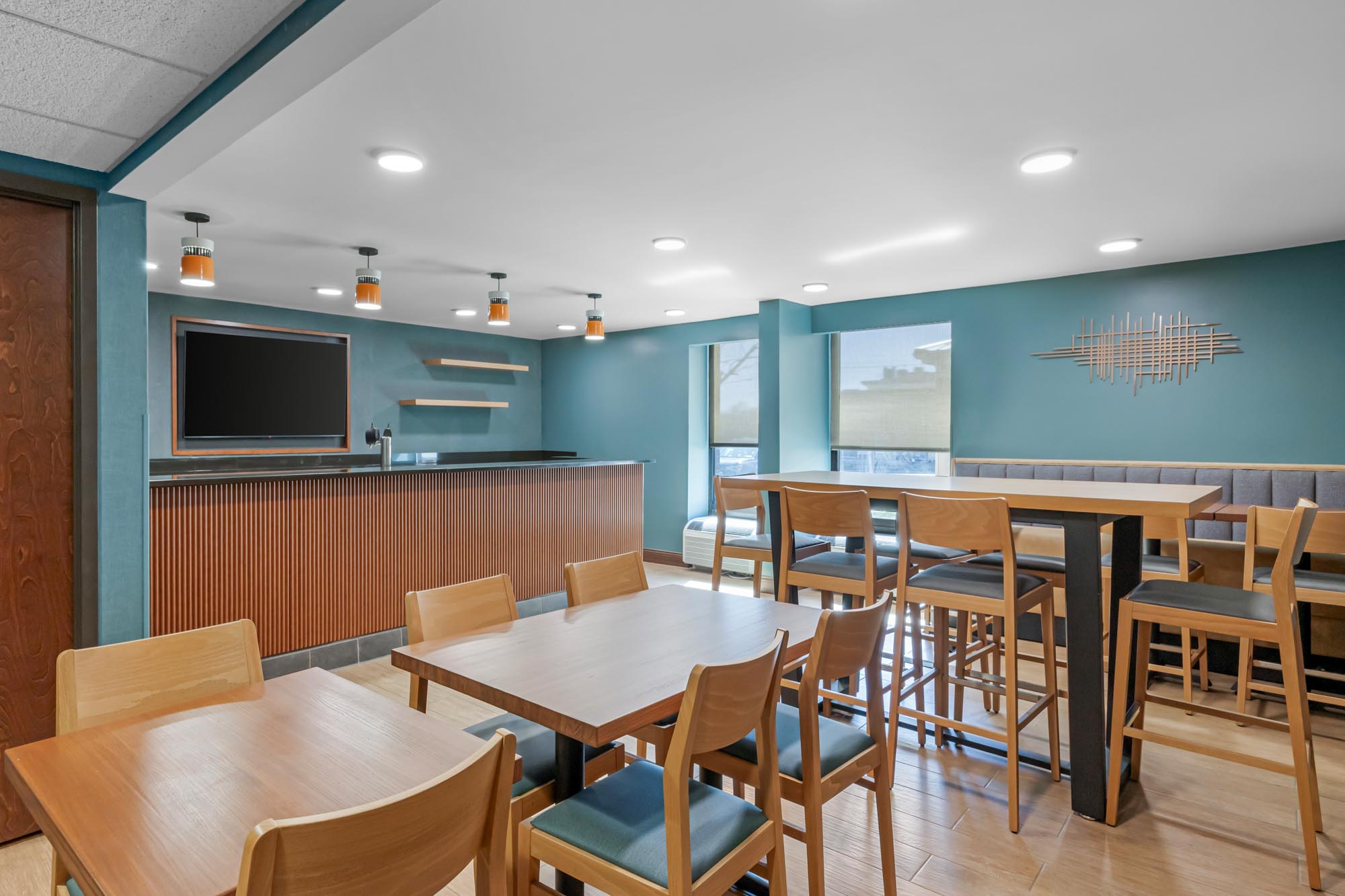 Drury Inn & Suites Joplin - Dining Area