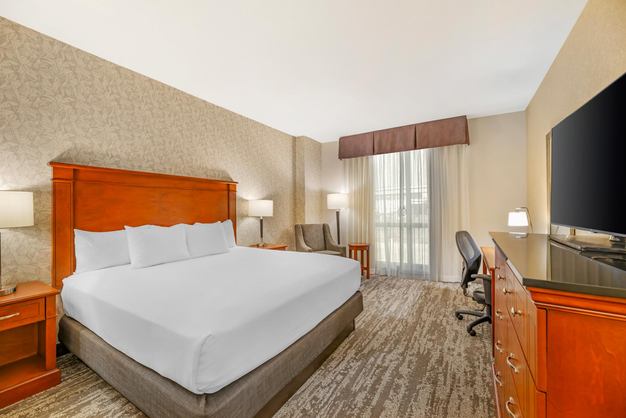 Drury Plaza Hotel St. Louis Brentwood - King Room