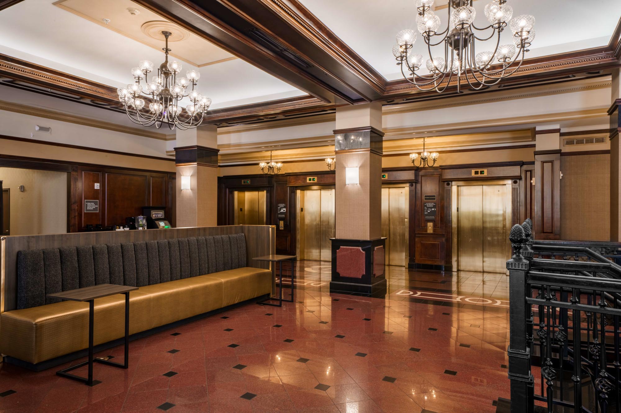 Drury Plaza Hotel New Orleans - Lobby