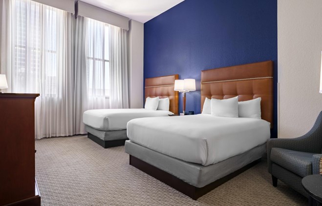 Drury Plaza Hotel New Orleans - 2 Queen Bed Guest Room