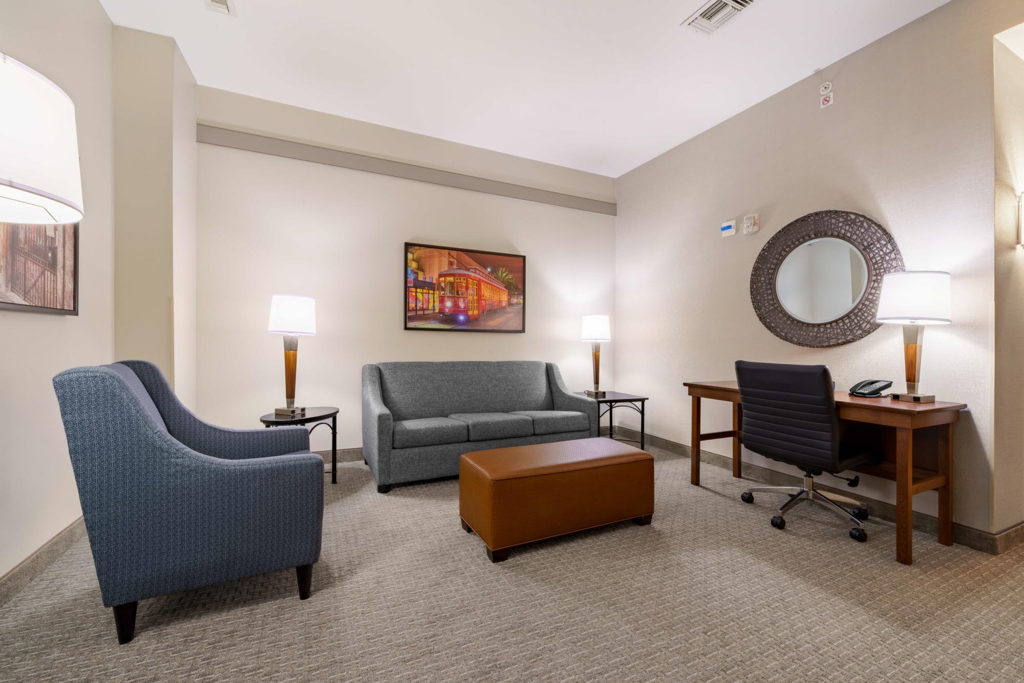 Drury Plaza Hotel New Orleans - 2 Queen Bed Suite