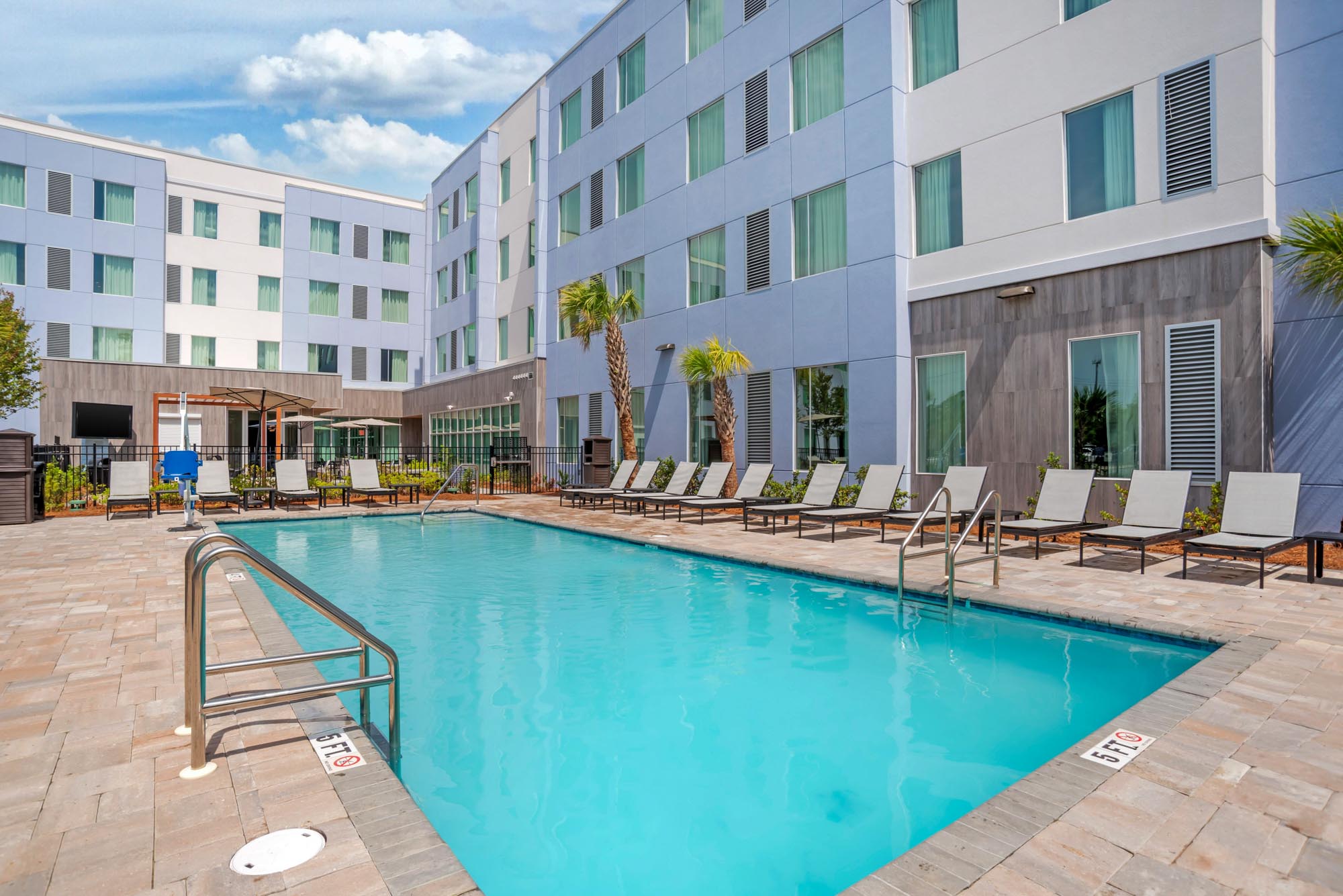 Drury Inn & Suites Destin Miramar Beach - Pool