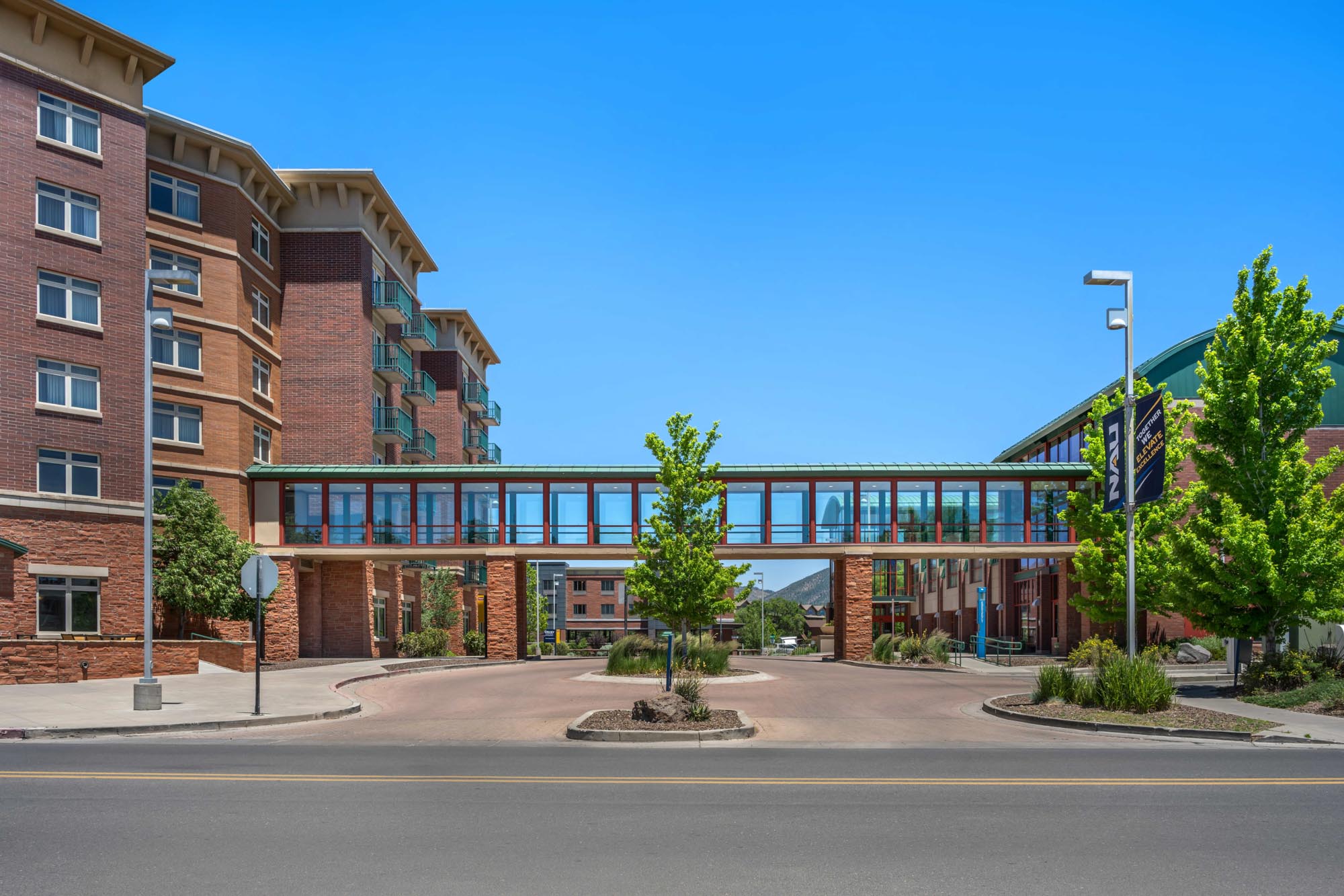 Drury Plaza Hotel Flagstaff - Exterior