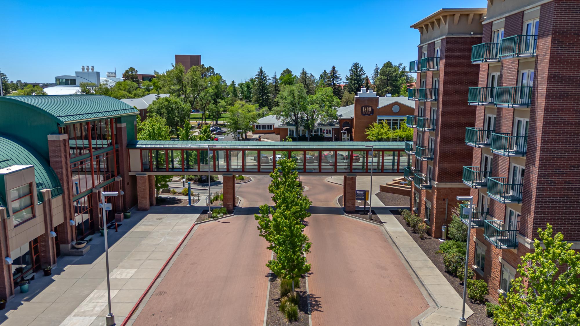 Drury Plaza Hotel Flagstaff - Exterior
