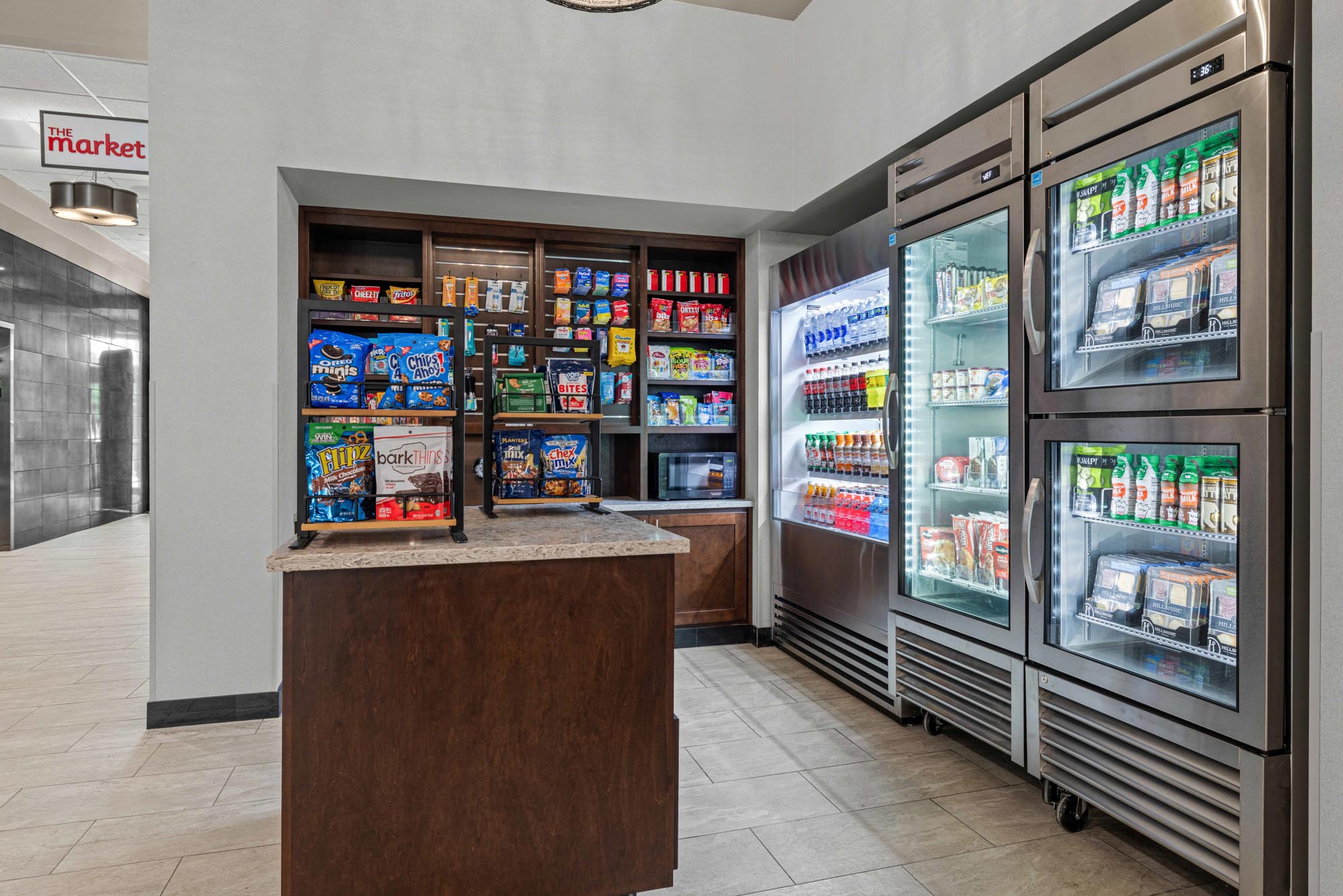 Drury Plaza Hotel Mobile - Market