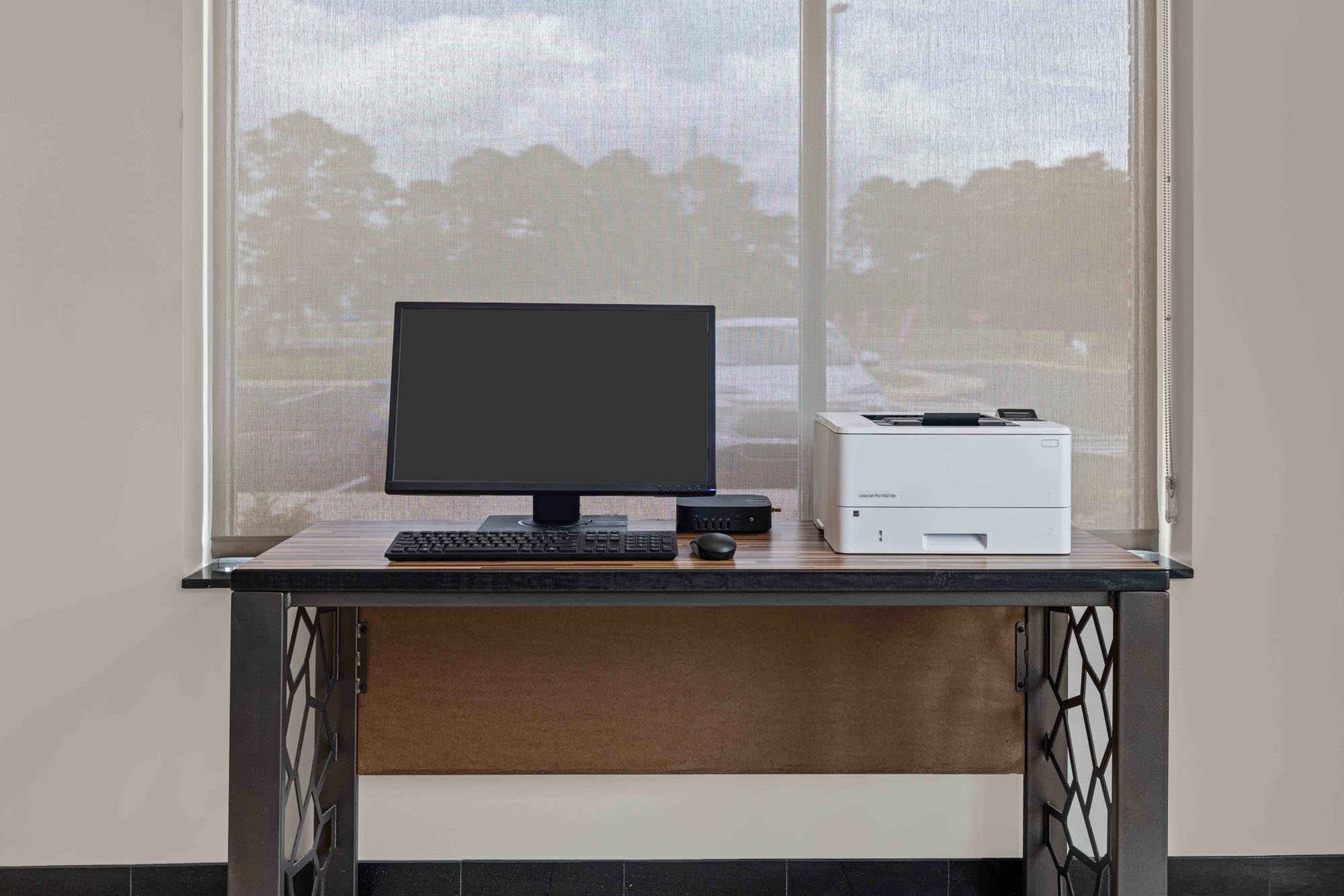 Drury Plaza Hotel Mobile - Business Center