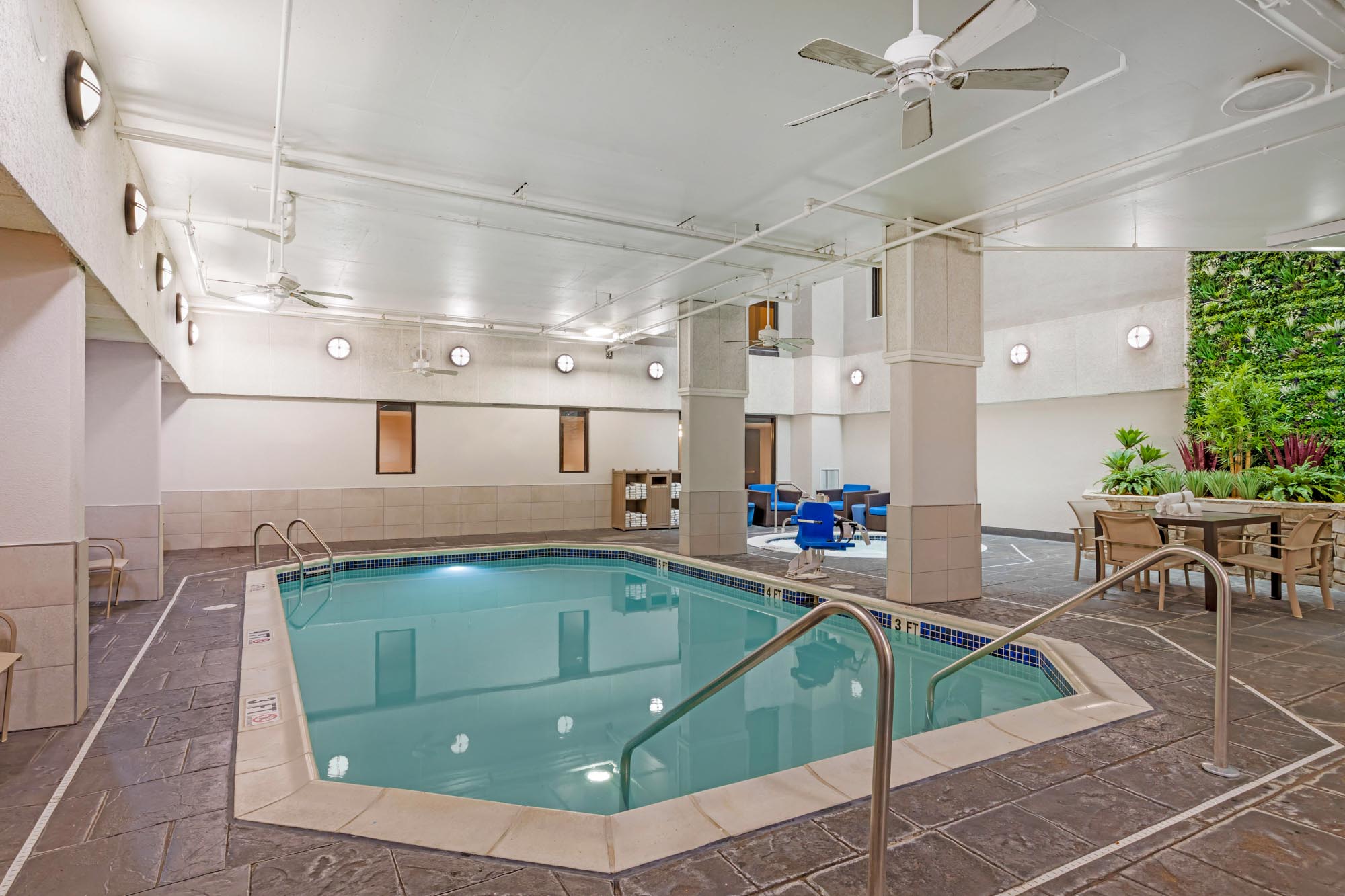 Drury Plaza Hotel Louis At Union Station - Pool