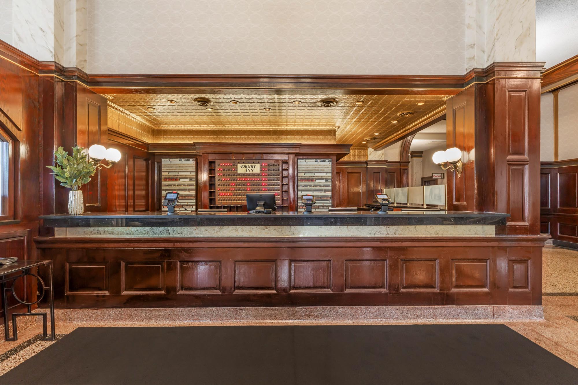 Drury Plaza Hotel Louis At Union Station - Lobby