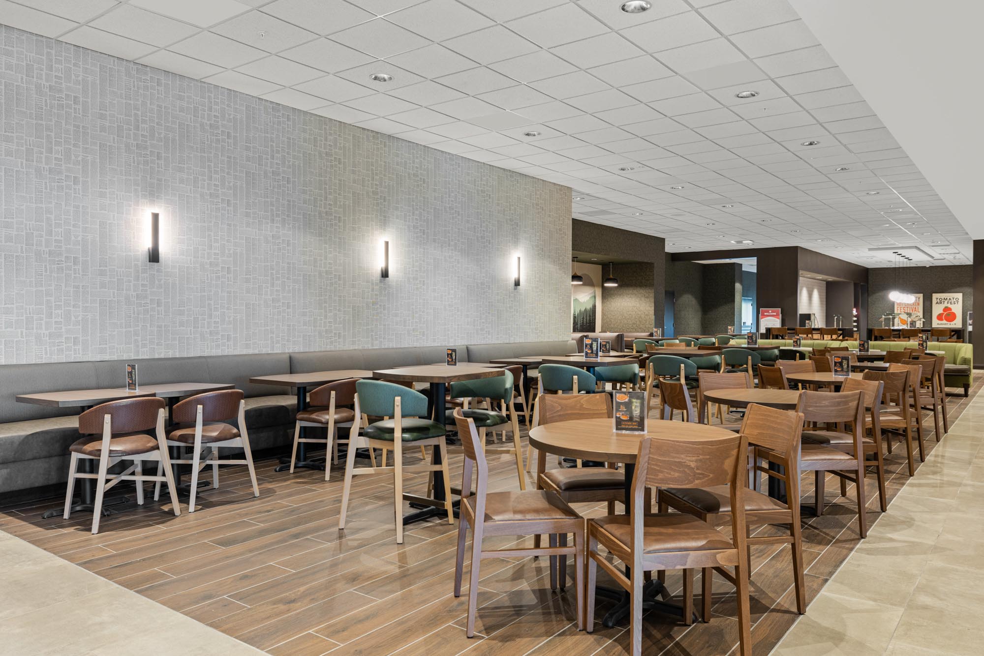 Drury Plaza Hotel Nashville Southeast Century Farms - Dining Area