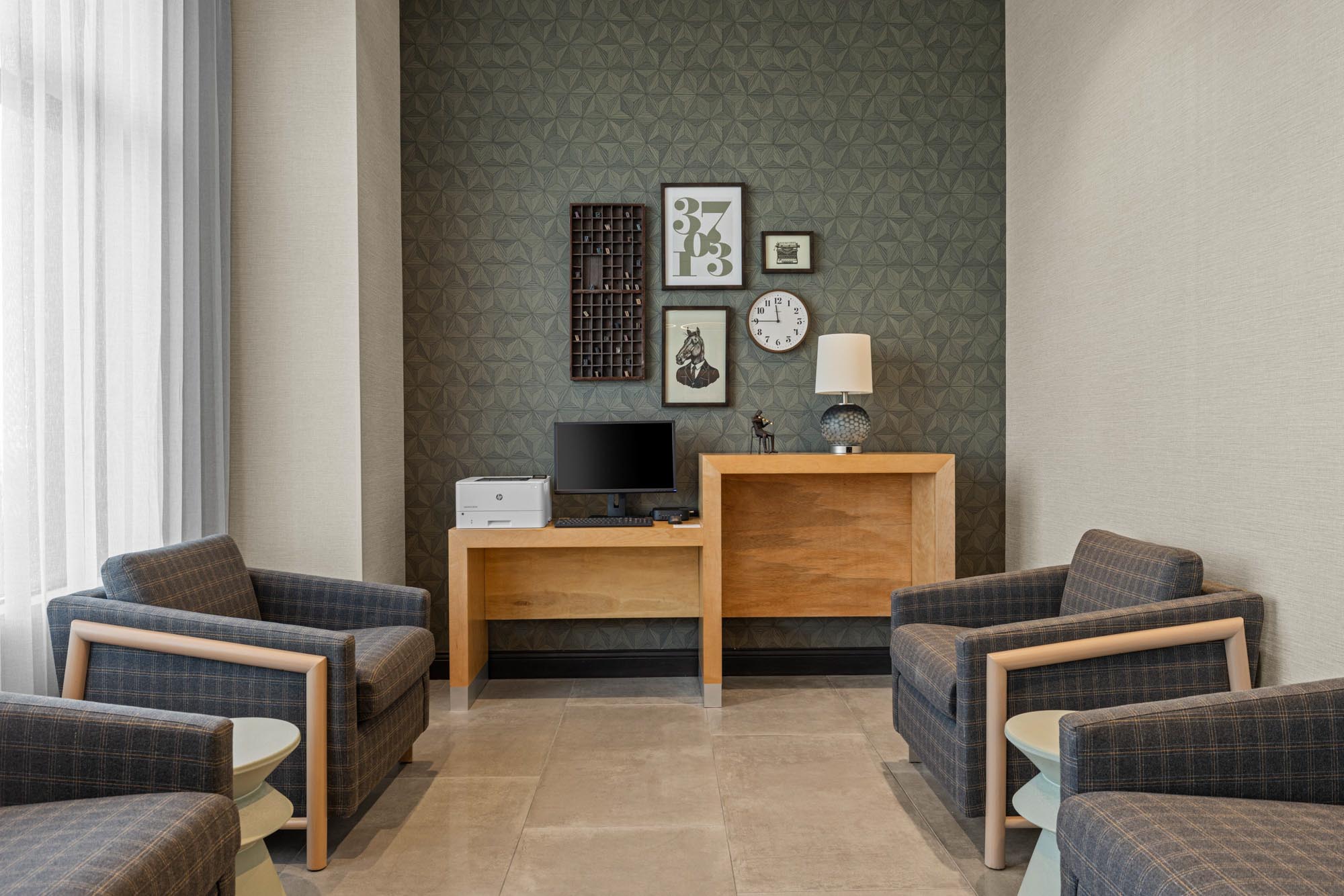 Drury Plaza Hotel Nashville Southeast Century Farms - Business Center