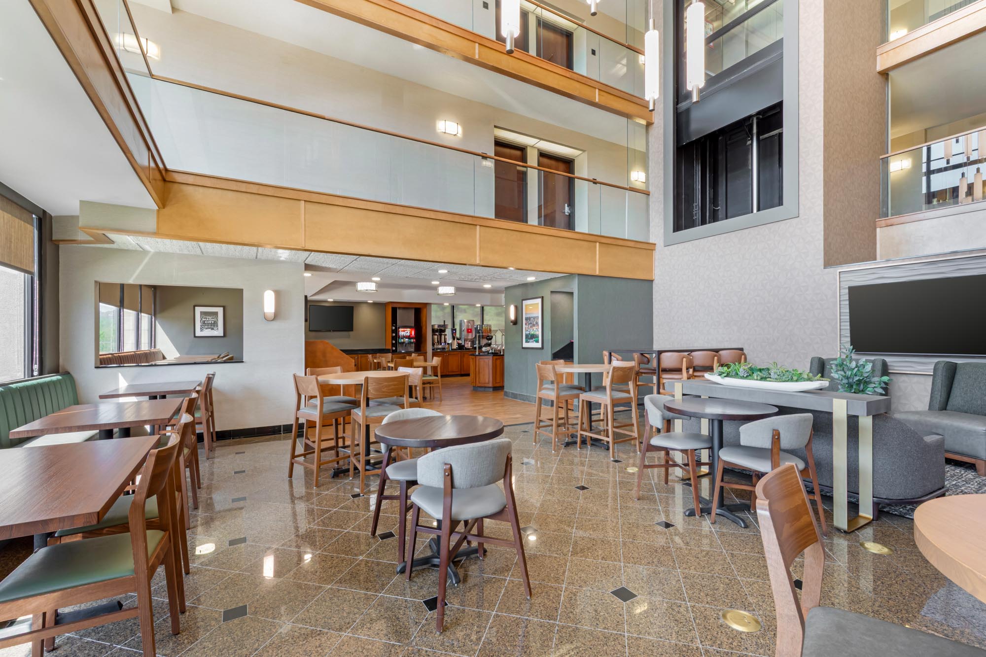 Drury Inn & Suites Birmingham Grandview - Lobby
