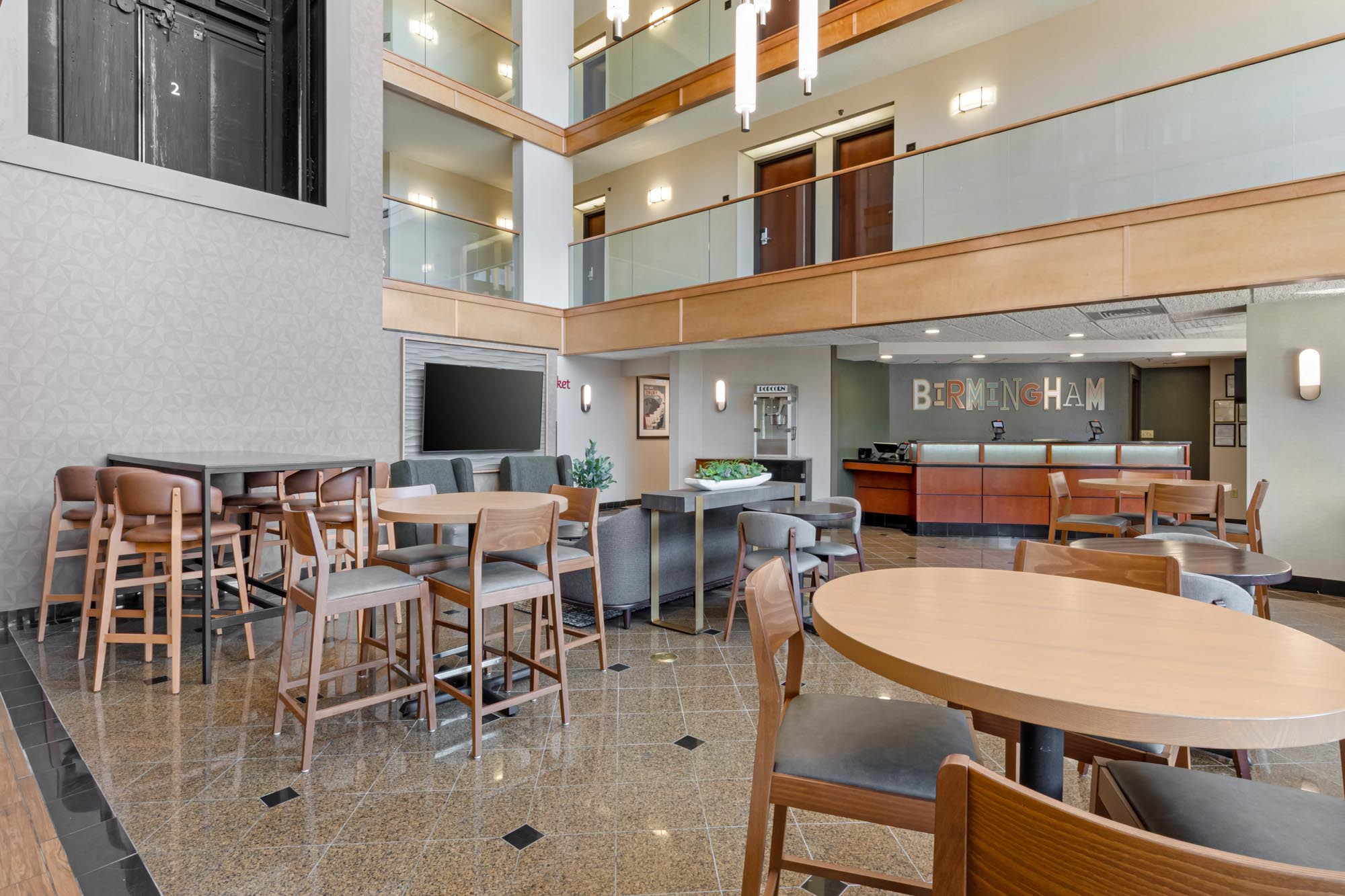 Drury Inn & Suites Birmingham Grandview - Lobby