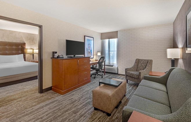 Drury Inn & Suites Birmingham Grandview - 2 Queen Bed Suite